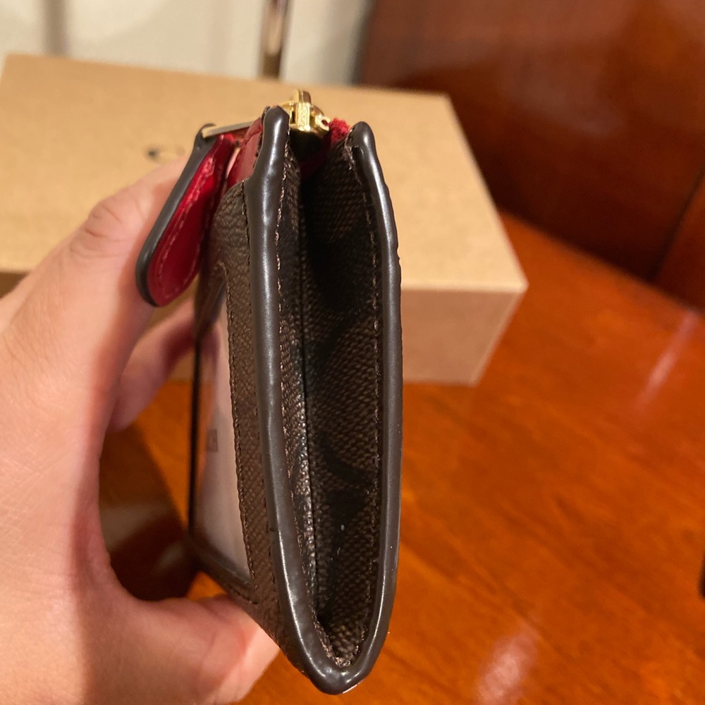 COACH SIGNATURE ID/CARD CASE - Picture 4 of 5